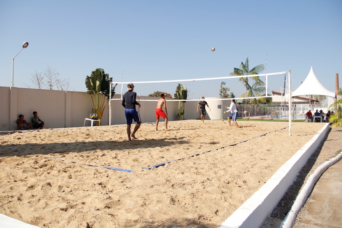Campo de areia para esportes